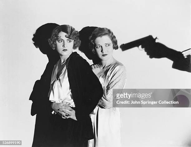 Florence Eldridge as Sibella Greene, and Jean Arthur as Ada Greene in the 1929 film The Greene Murder Case.
