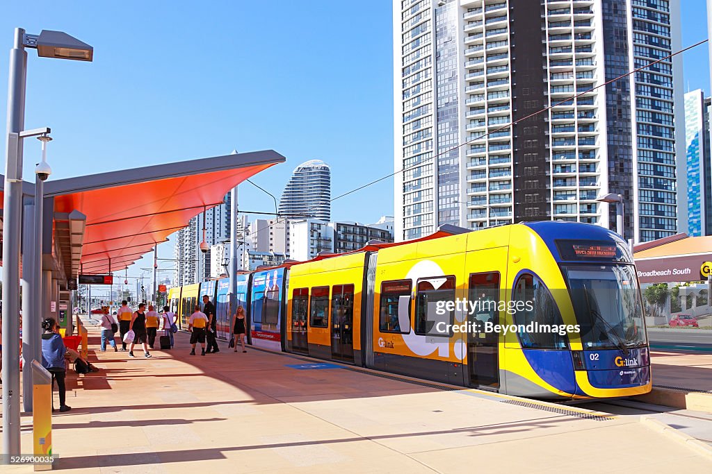 Gold Coast Light Rail (G: - service im terminus)"