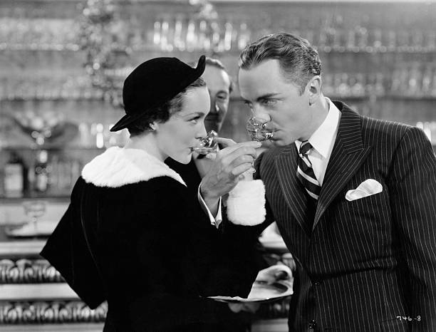 William Powell as Nick and Maureen O'Sullivan as Dorothy in a scene from "The Thin Man".