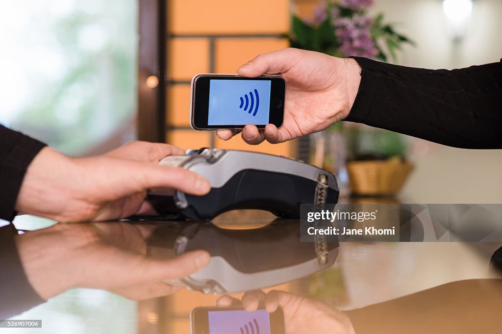 Inside Contactless Mobile Contactless Payment High-Res Stock Photo - Getty Images