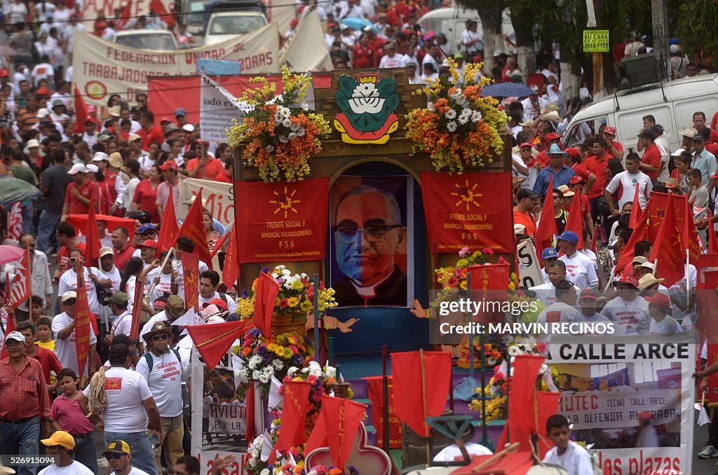 SALVADOR-MAY DAY