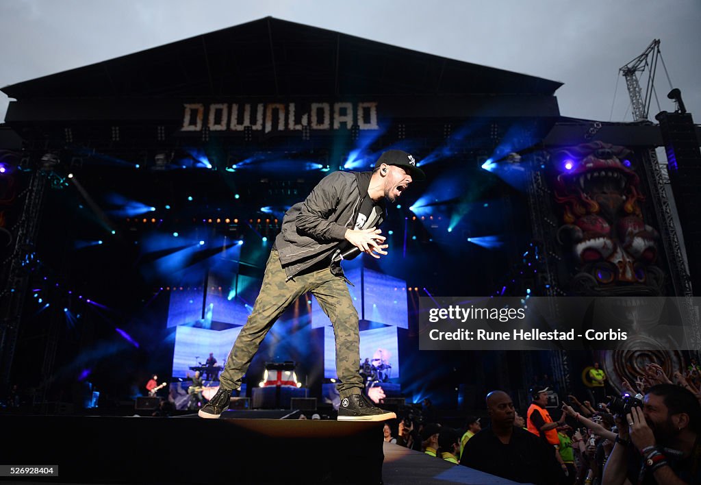Download 2018 Linkin Park perform at the