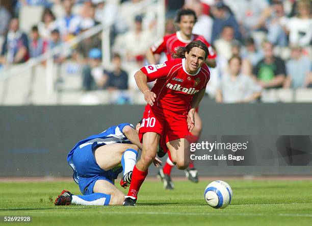 Savio Bortolini of Zaragoza in action during the La Liga match between RCD Espanyol and Real Zaragoza on April 24, 2005 at Lluis Companys stadium in...