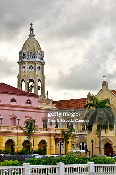 buildings in casco viejo, panama city - casco viejo stock-fotos und bilder