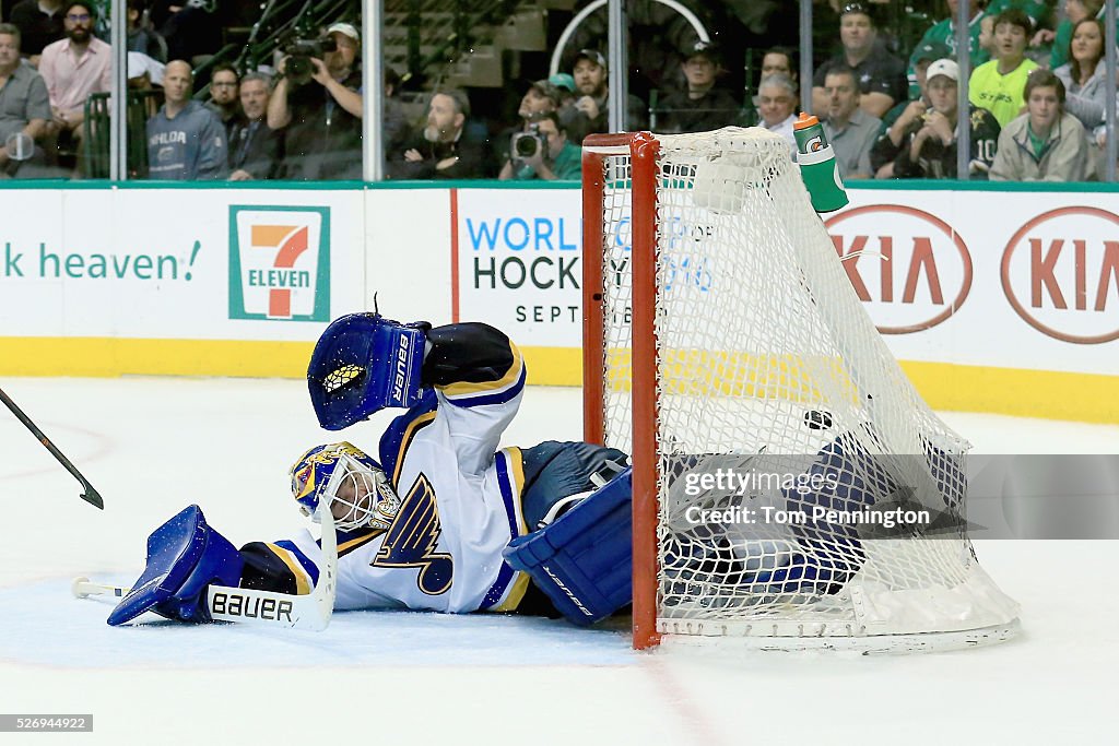 St Louis Blues v Dallas Stars - Game Two