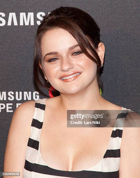 Joey King attends the "Samsung Hope for Children Gala" at the Hammerstein Ballroom in New York City. �� LAN