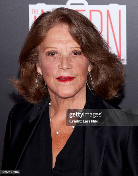 Linda Lavin attends "The Intern" New York premiere at Ziegfeld Theater in New York City. �� LAN