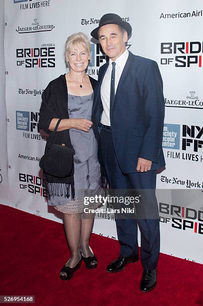 Mark Rylance attends the "Bridge of Spies" world premiere at Alice Tully Hall in New York City. �� LAN