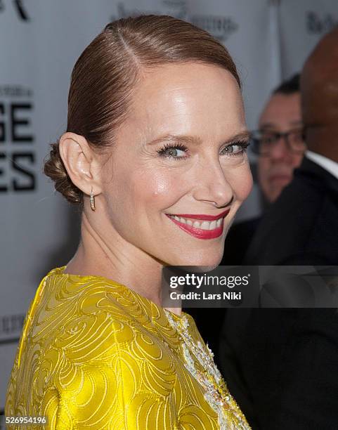 Amy Ryan attends the "Bridge of Spies" world premiere at Alice Tully Hall in New York City. �� LAN