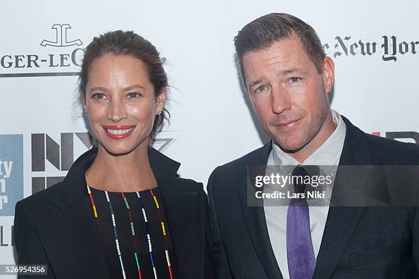 Christy Turlington Burns and Edward Burns attend the "Bridge of Spies" world premiere at Alice Tully Hall in New York City. �� LAN