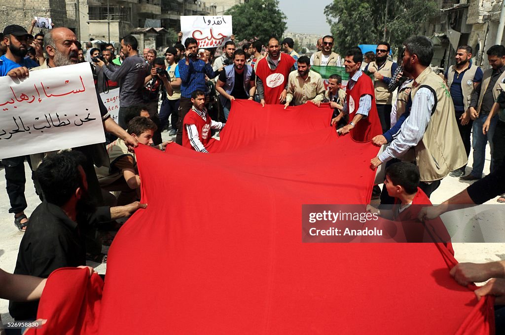 Protest in Aleppo against Russian airstrikes on Hospital