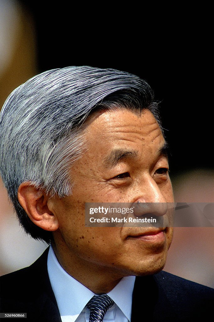 Japanese Emperor Akihito visits the White House