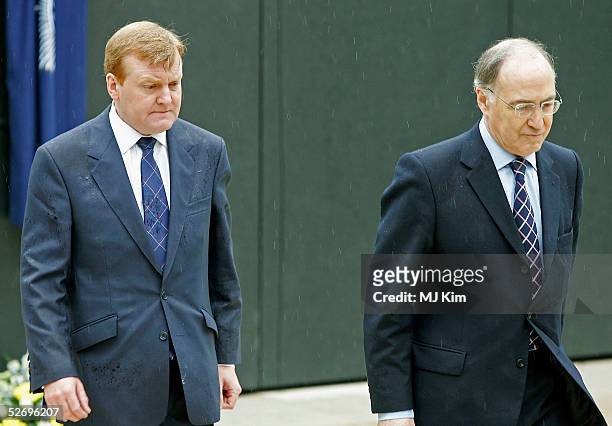 Conservative leader Michael Howard and Liberal Democrat leader Charles Kennedy attend the unveiling of the National Police Memorial, April 25 2005 in...
