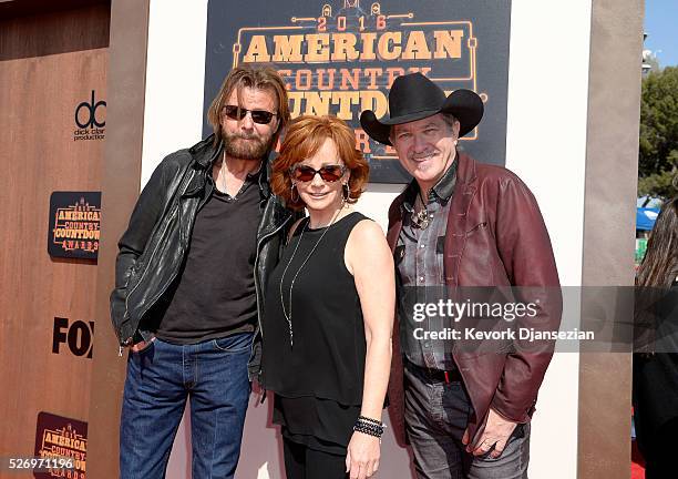 Recording artists Ronnie Dunn, Reba McEntire and Kix Brooks attend the 2016 American Country Countdown Awards at The Forum on May 1, 2016 in...