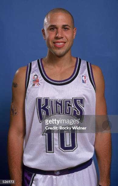 Mike Bibby of the Sacramento Kings poses for a studio portrait on Media Day in Sacramento, California. NOTE TO USER: It is expressly understood that...
