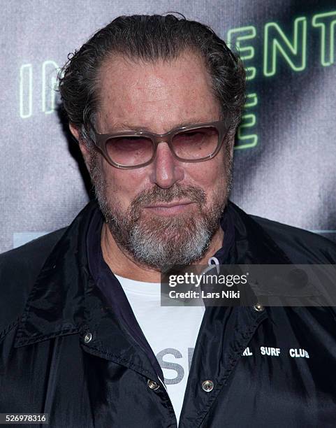 Julian Schnabel attends the "Inherent Vice" premiere at Alice Tully Tall during the 52nd New York Film Festival in New York City. �� LAN