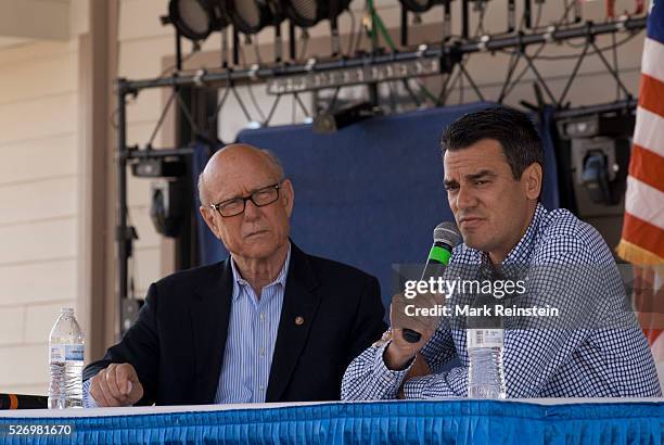 143 Sen Tim Hutchinson Stock Photos, High-Res Pictures, and Images ...