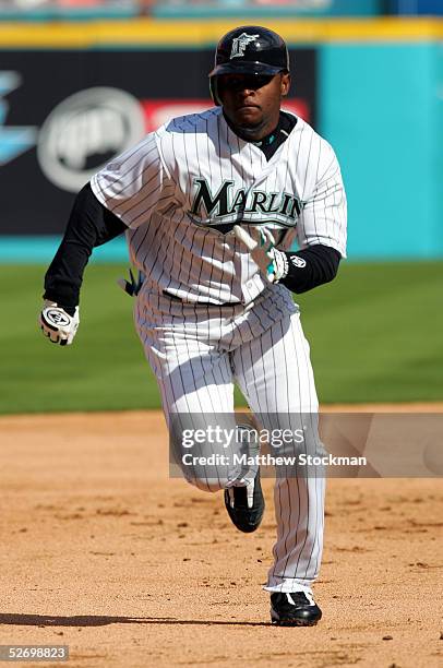 Luis Castillo of the Florida Marlins runs the bases against the Atlanta Braves at Dolphins Stadium on April 5, 2005 in Miami, Florida.