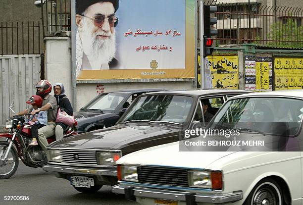 Pykan Iran 522 Paykan Stock Photos, High-Res Pictures, and Images - Getty Images