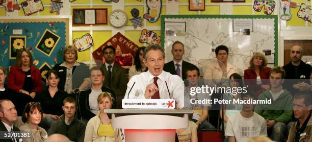 14 Blair Delivers A Keynote Speech On Education Stock Photos, High-Res