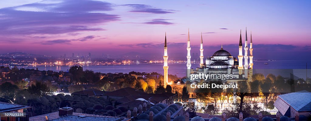 Blue Mosque at Night in Istanbul Turkey