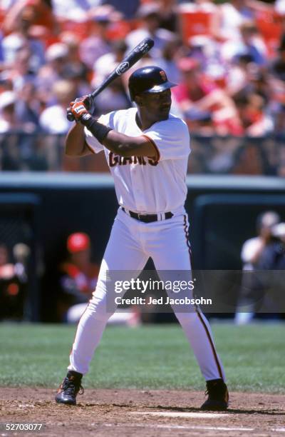 Joe Carter of the San Francisco Giants waits for the pitch during a game against the Cincinnati Reds at 3Com Park on July 26, 1998 in San Francisco,...