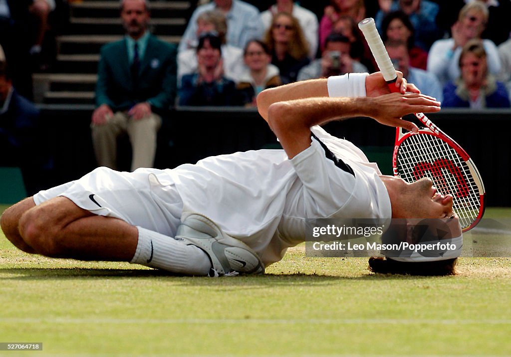 Roger Federer Wins Wimbledon