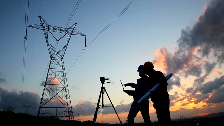 Emergency Engineer 482 Emergency Workers Drawing Stock Videos, Footage, & 4K Video Clips ...