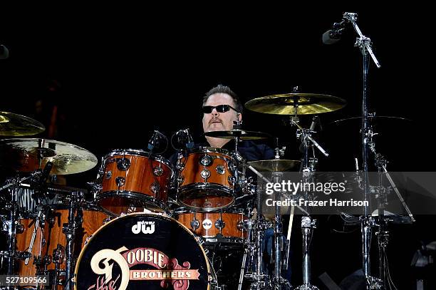 Ed Toft 134 Ed Toth Stock Photos, High-Res Pictures, and Images - Getty Images