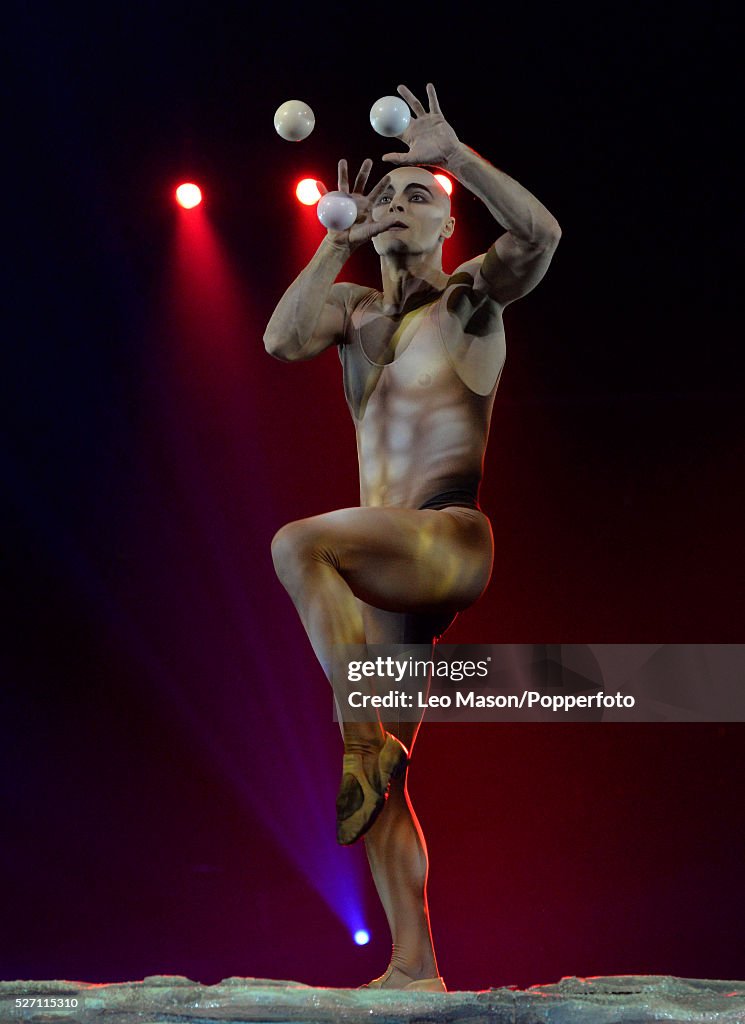 2016 37e Festival Mondial du Cirque De Demain Cirque Phenix Paris France