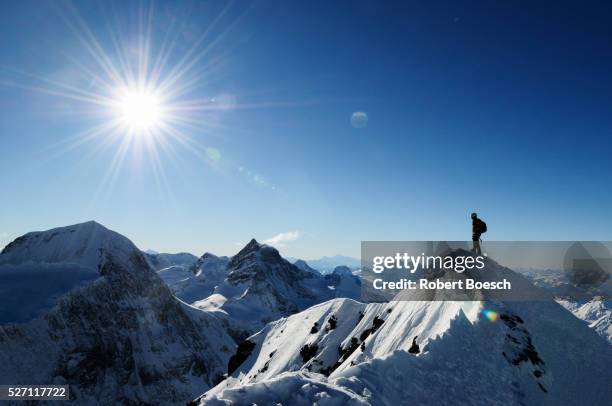 mountaineering in the swiss alps - mountaineering fotografías e imágenes de stock
