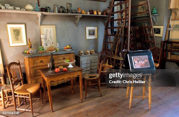 paul cezanne's studio - aix en provence stock-fotos und bilder