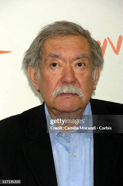 Director Raul Ruiz attends a photocall for the film "La Recta Provincia" during the 2007 Rome Film Festival.