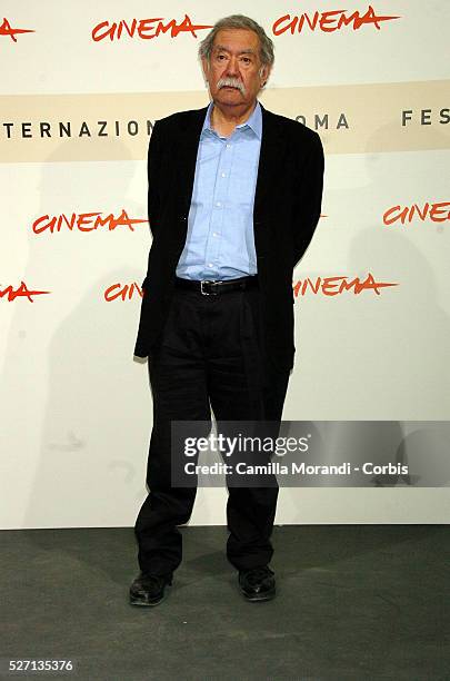 Director Raul Ruiz attends a photocall for the film "La Recta Provincia" during the 2007 Rome Film Festival.