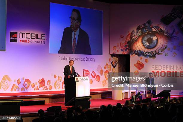 Dan Hesse, chief executive officer of Sprint Nextel Corporation speaks during a keynote event at the Mobile World Congress in Barcelona, Spain, on...