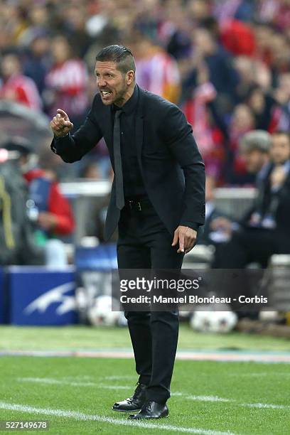Head coach Diego Simeone of Club Atletico de Madrid gestures during the UEFA Champions League Semifinal first leg match between Club Atletico de...