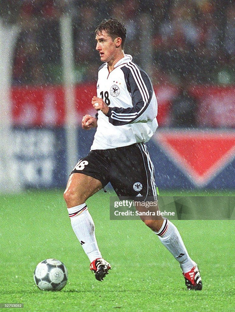 FUSSBALL: WM QUALIFIKATION/GER - ALB 2:1