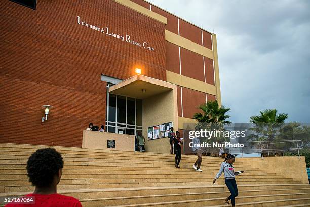 Angola Library 229 University Of Angola Stock Photos, High-Res Pictures, and Images ...