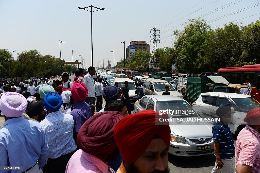 INDIA-POLLUTION-TRANSPORT-ENVIRONMENT