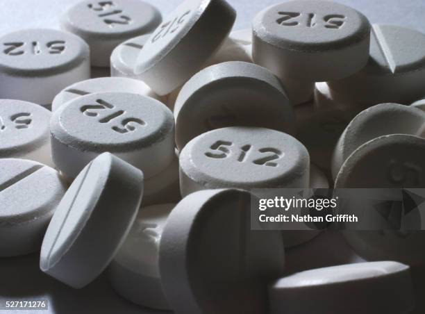 percocet by nathan griffith - percocet pills stock pictures, royalty-free photos & images