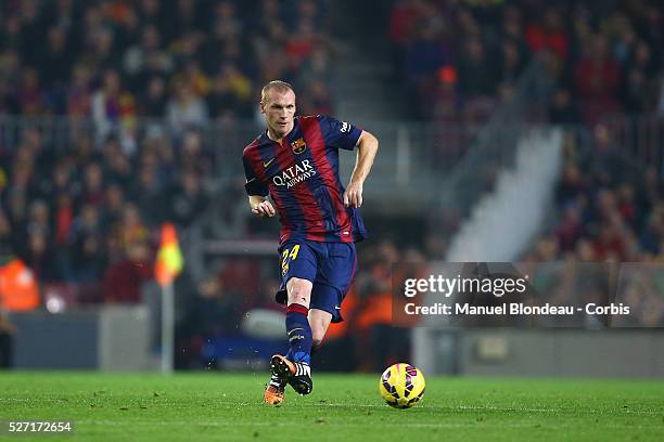 Jeremiah Mathieu 653 Jeremy Mathieu Fc Barcelona Stock Photos, High-Res Pictures, and ...