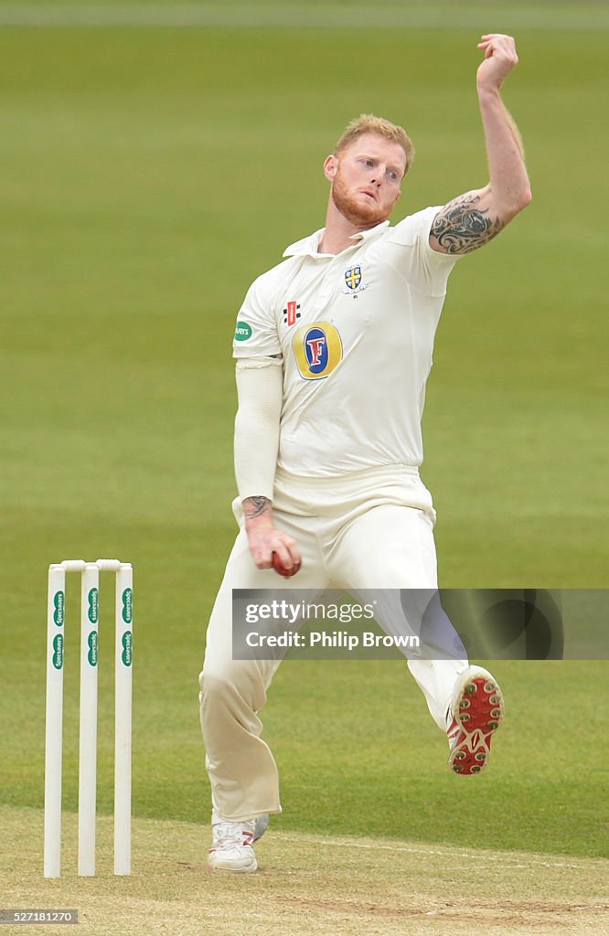 Surrey v Durham - Specsavers County Championship: Division One