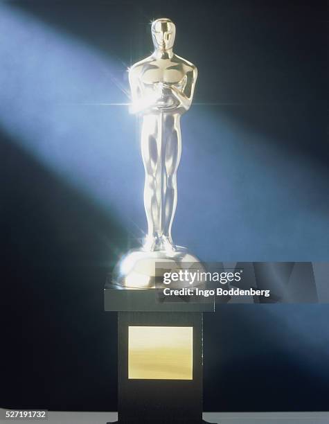 oscar, film award - academy of motion picture arts and sciences stock pictures, royalty-free photos & images