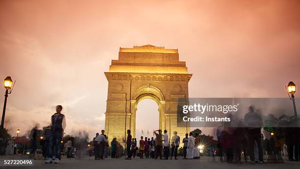 india gate - india gate new delhi stock pictures, royalty-free photos & images