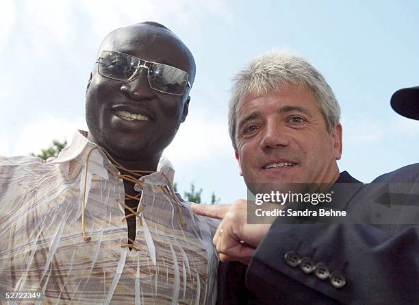 Hamburg; HAMBURGER SV - MANCHESTER CITY; Anthony YEBOAH/EX-HSV, TRAINER Kevin KEEGAN/MANCHESTER