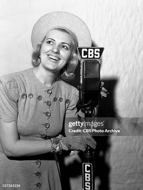 15 Helen Jepson Stock Photos, HighRes Pictures, and Images Getty Images