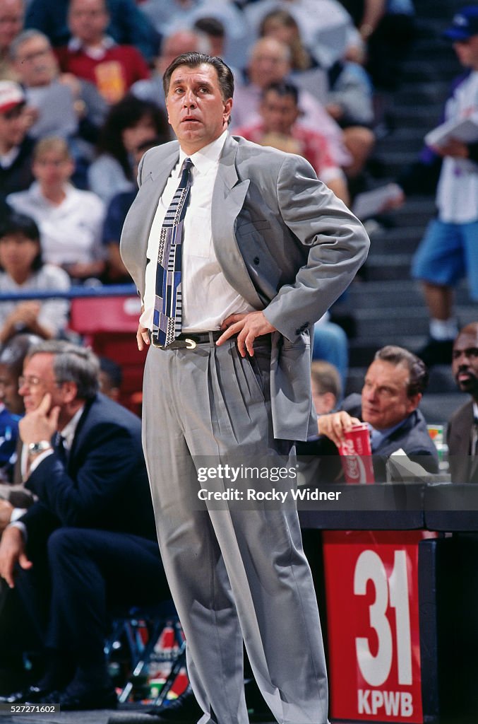 Rudy T Rockets Rudy Tomjanovich of the Houston Rockets looks on against the... News ...