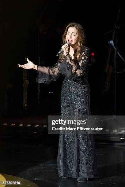 Vicky Leandros performs onstage during her 'Das Leben und ichTour' at the Musical Dome on May 2, 2016 in Cologne, Germany.