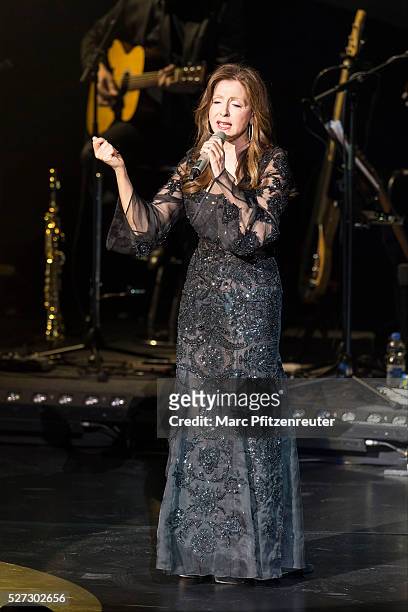 Vicky Leandros performs onstage during her 'Das Leben und ichTour' at the Musical Dome on May 2, 2016 in Cologne, Germany.