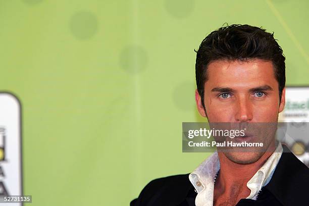 Actor Andres Garcia Jr. Poses backstage at 2005 Billboard Latin Music Awards at the Miami Arena April 28, 2005 in Miami, Florida.